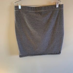 Old Navy Spandex skirt, L